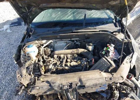 2015 Volkswagen Jetta 1.8T Se from USA, damaged, VIN 3VWD17AJ7FM313290